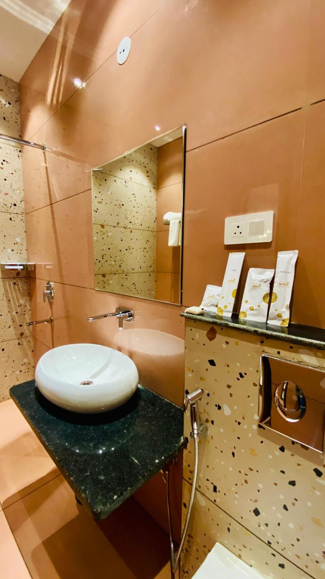 Anantara Club And Resort, 乌贾因 客房 照片
